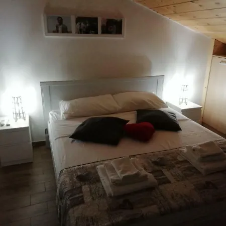 I Re Di Napoli B&B Отель типа 