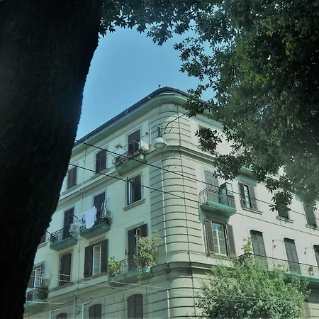 I Re Di Napoli B&B *