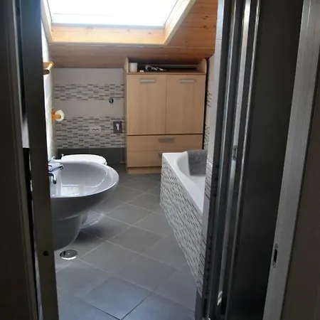 Bed & Breakfast I Re Di Napoli B&B *