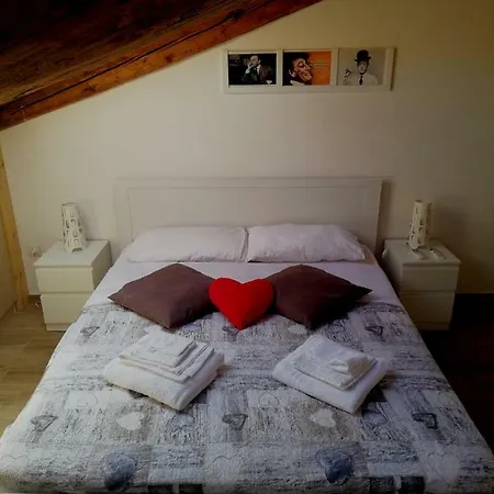 I Re Di Napoli B&B *