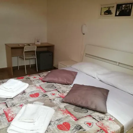 I Re Di Napoli B&B Bed & Breakfast *