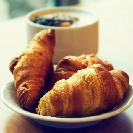 Bed & Breakfast I Re Di Napoli B&B *